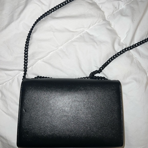 YSL KATE SMALL CHAIN BAG IN GRAIN DE POUDRE EMBOSSED LEATHER - Picture 3 of 10